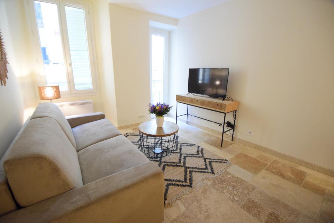 Renting - Pairoliere - Spacious Flat - Old - Massena - Terrace Appartamento *